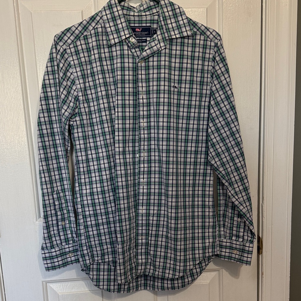 Vineyard Vines Slim Plaid Button-Down in Green and White